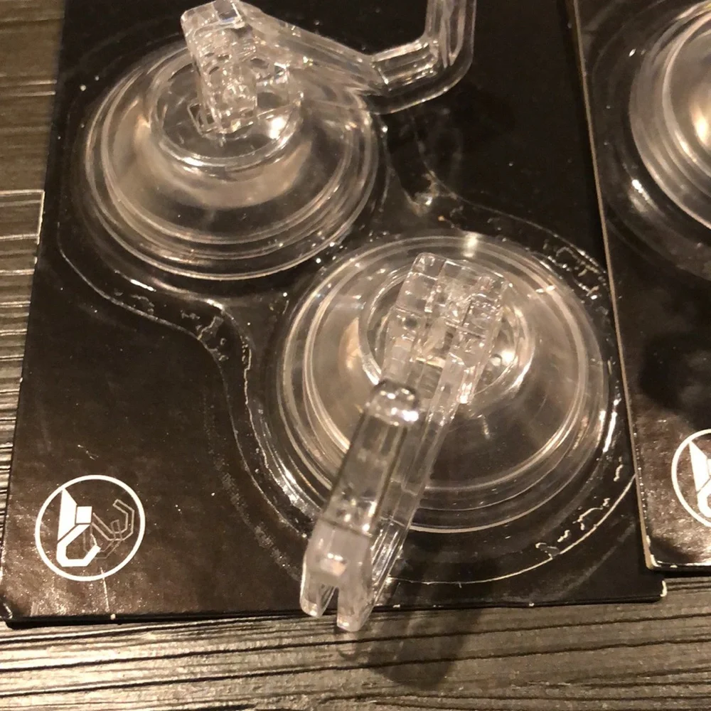 Suction Hooks lot of 4